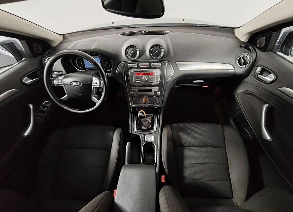 Ford Mondeo, IV 2.0 MT (145 л.с.)