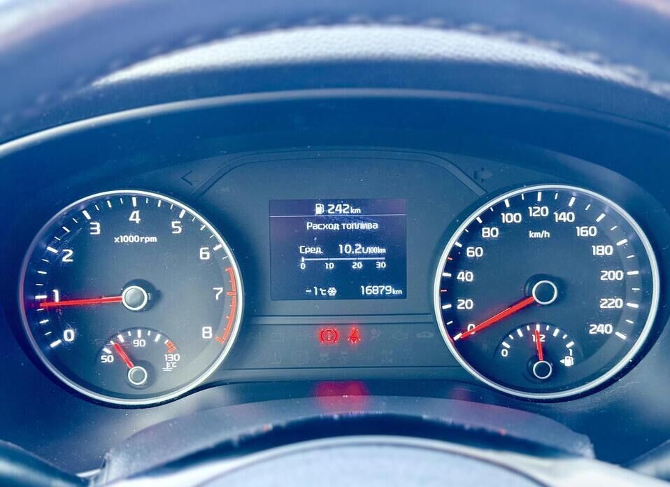 Kia Sportage, IV Рестайлинг 2.0 MT (150 л.с.) 4WD