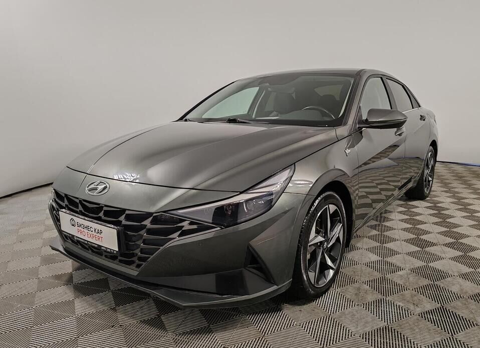 Hyundai Elantra 2.0 AT (150 л.с.)