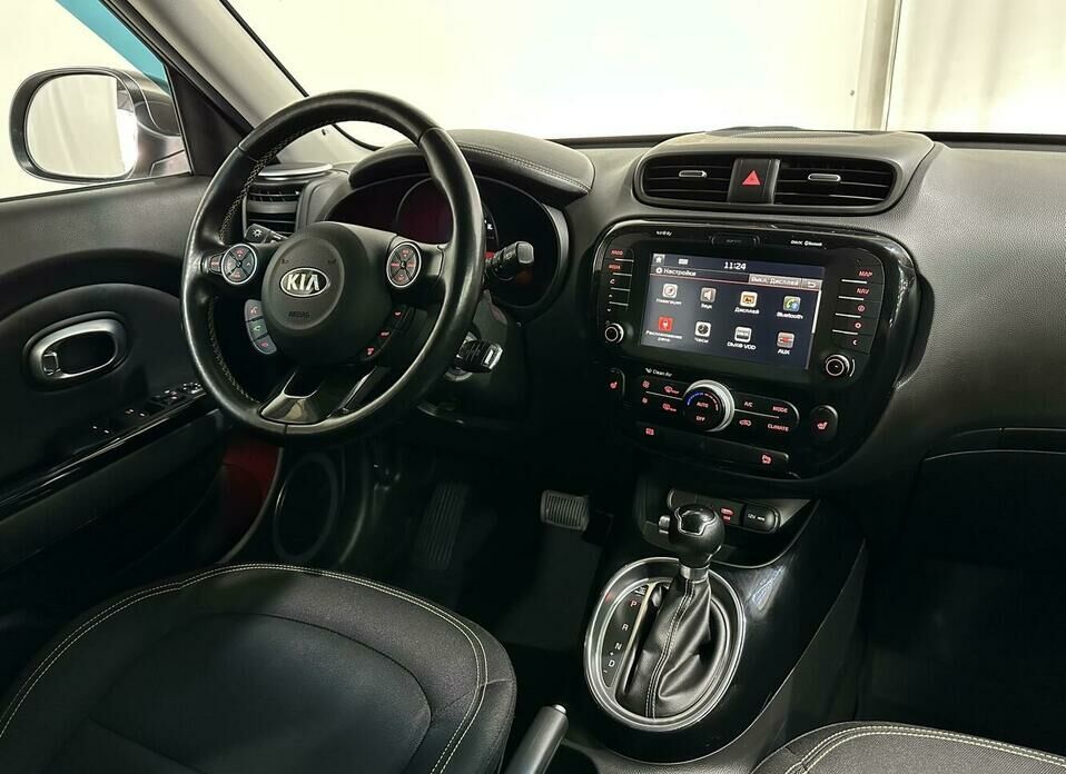 Kia Soul 1.6 AT (124 л.с.)