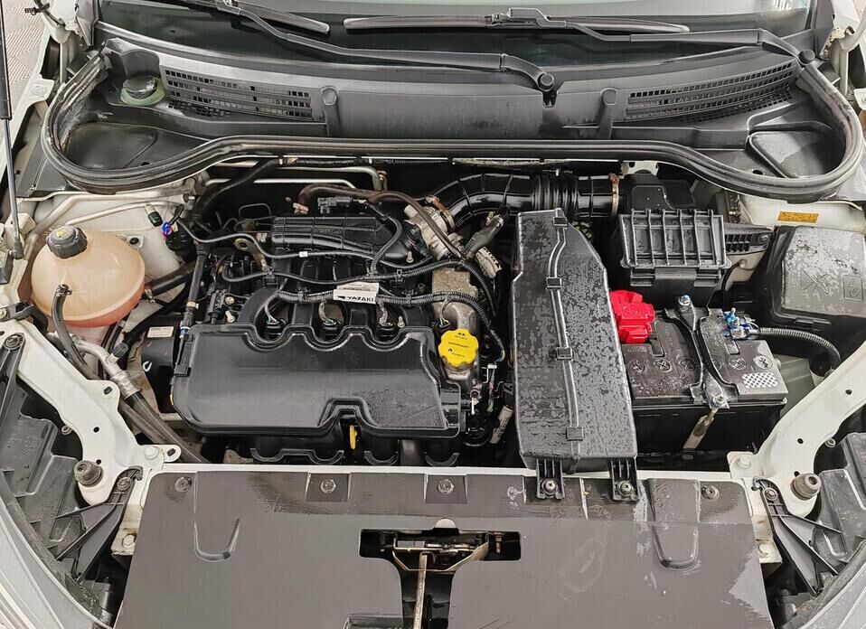 LADA (ВАЗ) Vesta, I Рестайлинг (NG) 1.6 MT (106 л.с.)