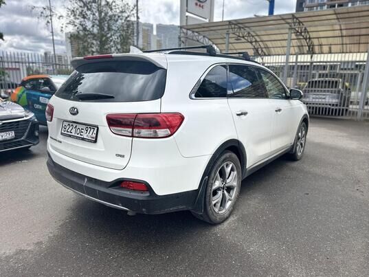 Kia Sorento, 2017&nbsp;г., 235&nbsp;390&nbsp;км