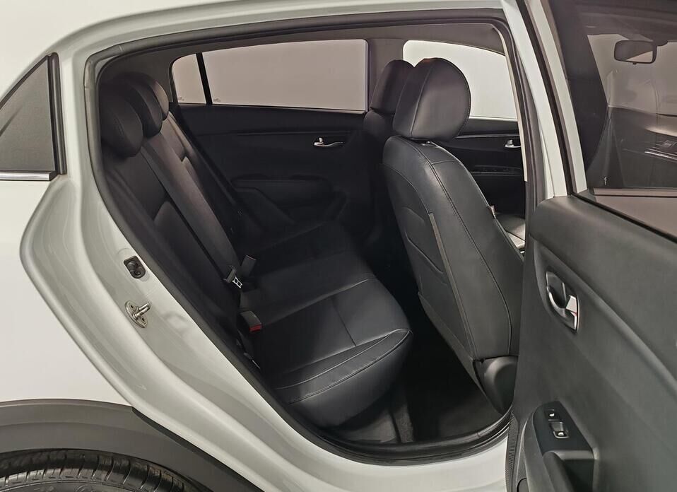 Kia Rio, IV X-Line 1.6 AT (123 л.с.)