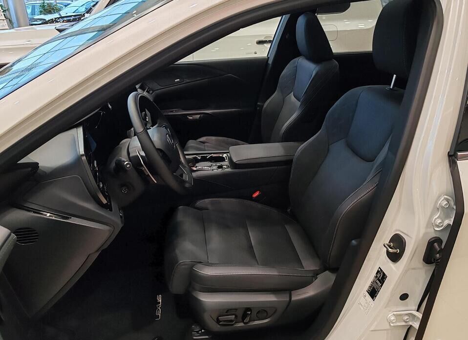 Lexus RX, V 350 2.4 AT (249 л.с.) 4WD