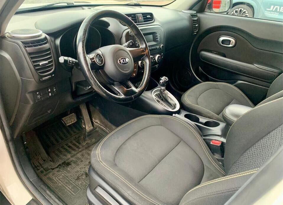 Kia Soul 1.6 AT (124 л.с.)