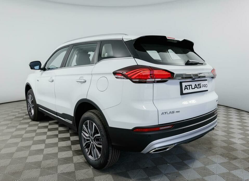 Geely Atlas Pro 1.5 AMT (177 л.с.) 4WD