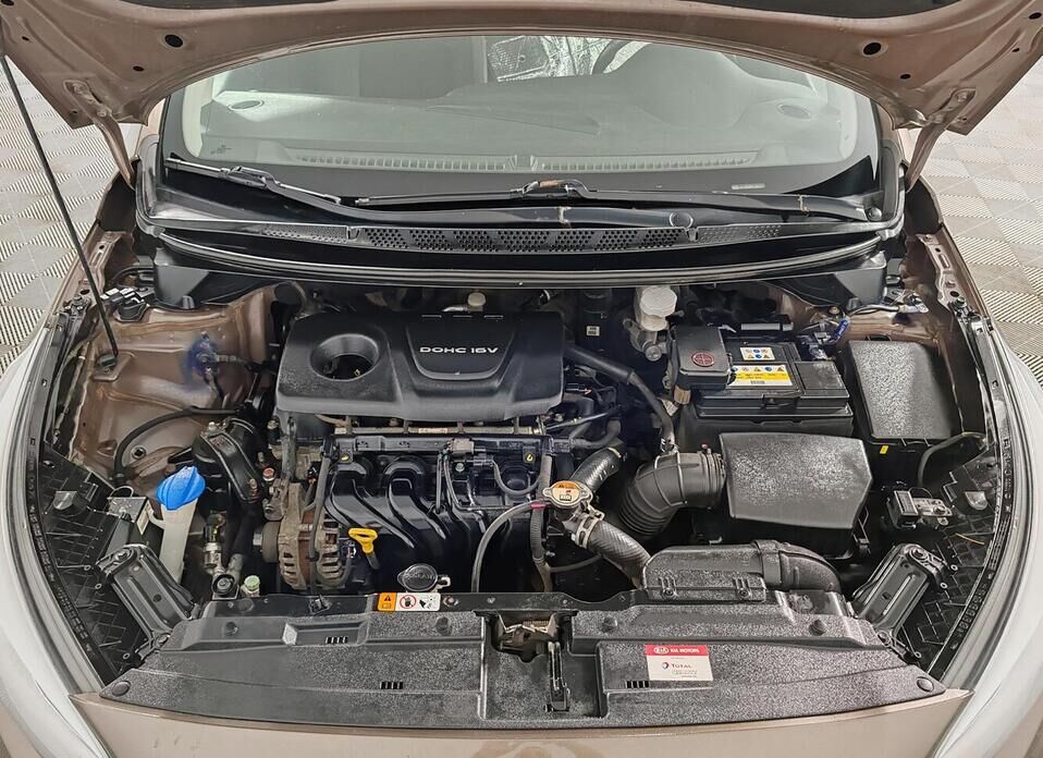 Kia Ceed, II Рестайлинг 1.6 AT (130 л.с.)
