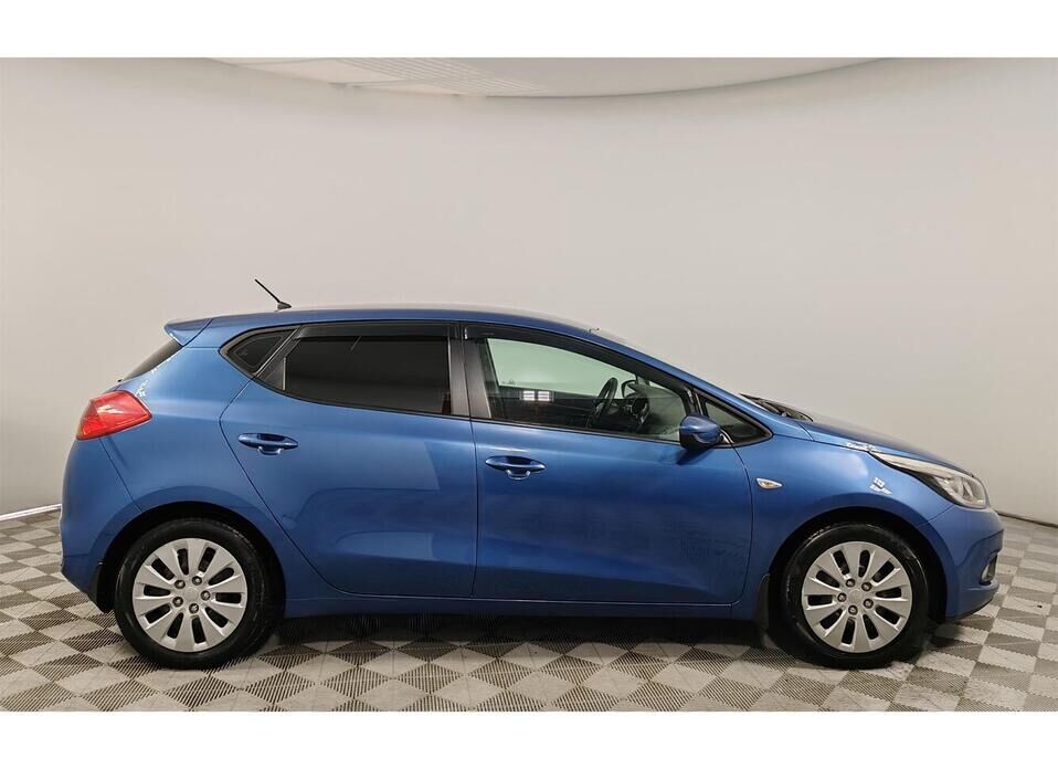 Kia Ceed 1.6 AT (129 л.с.)