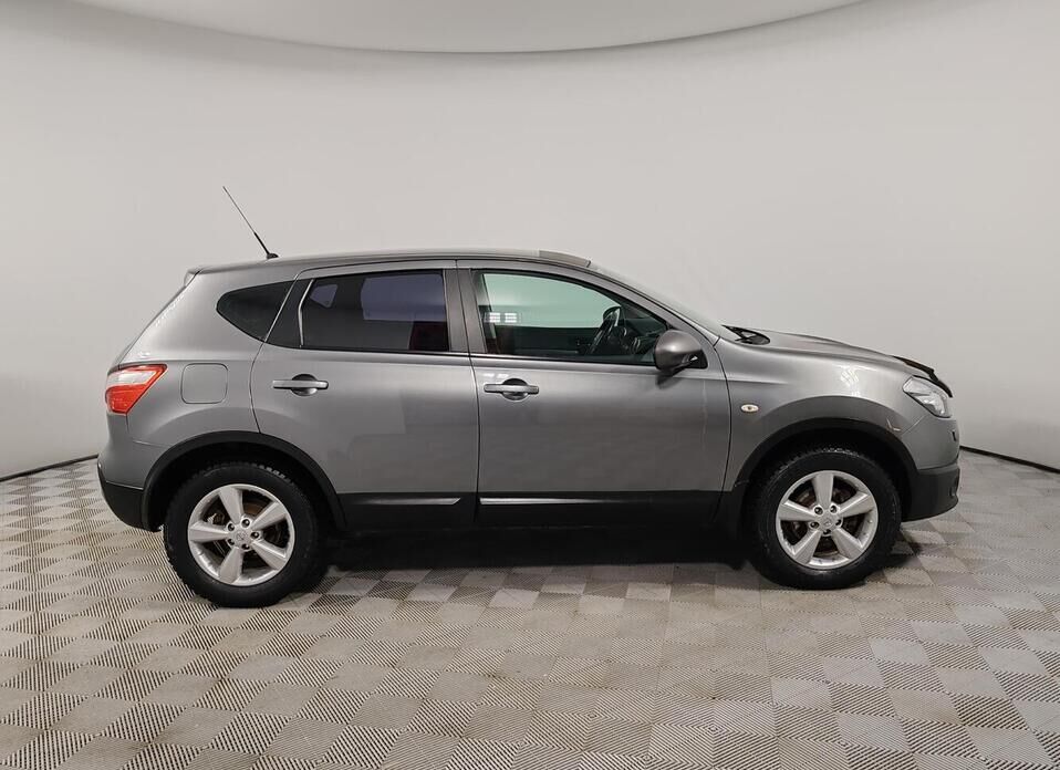 Nissan Qashqai, I Рестайлинг 2.0 CVT (141 л.с.)