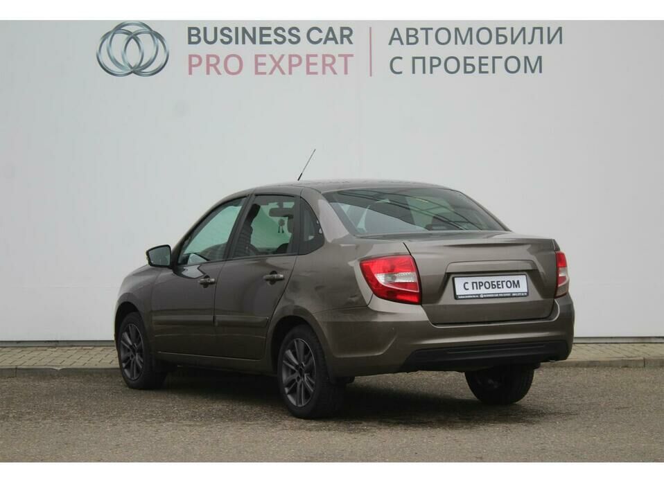 LADA (ВАЗ) Granta 1.6 AMT (106 л.с.)