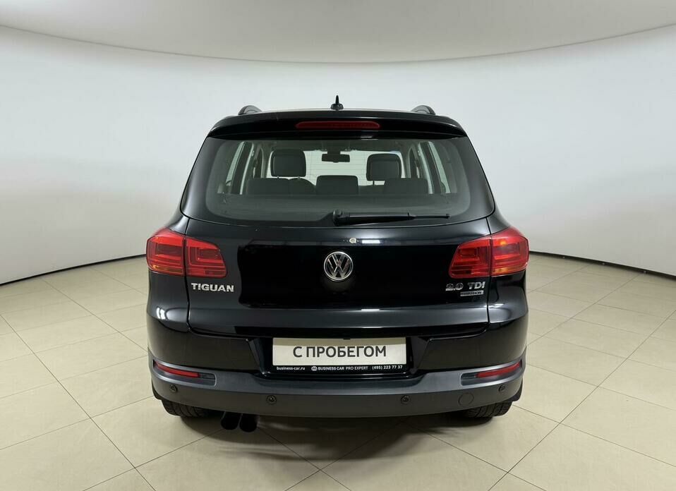 Volkswagen Tiguan 2.0d AT (140 л.с.) 4WD