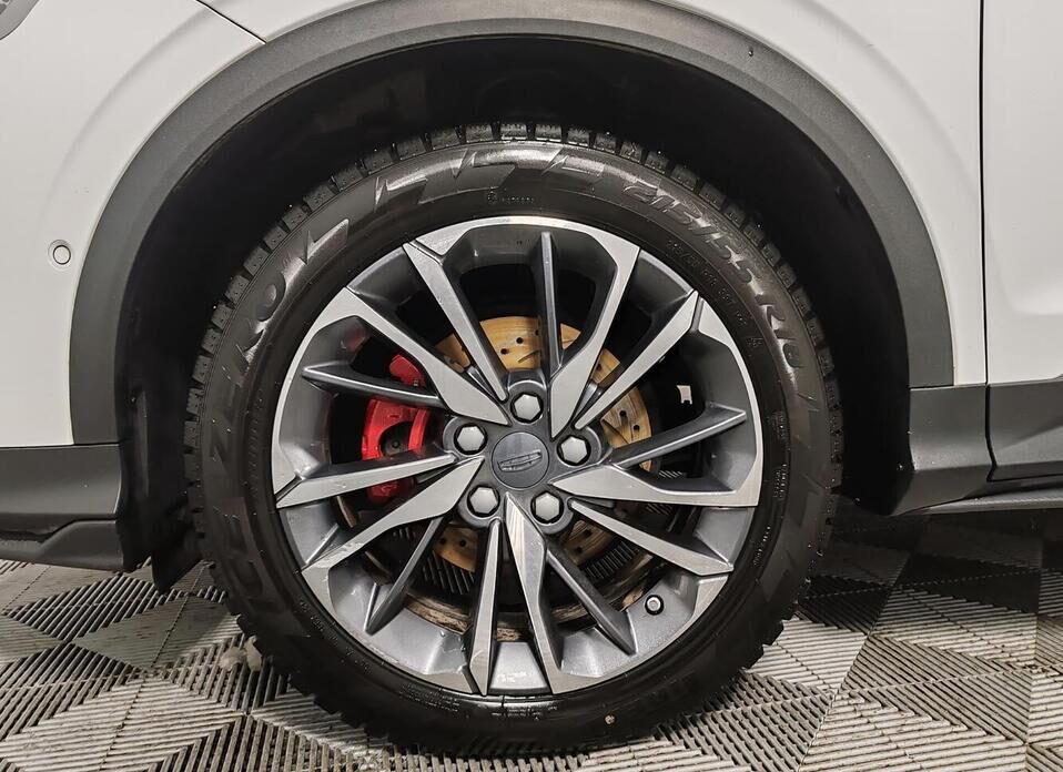 Geely Coolray, I 1.5 AMT (150 л.с.)