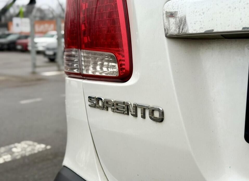 Kia Sorento, II 2.4 AT (175 л.с.) 4WD
