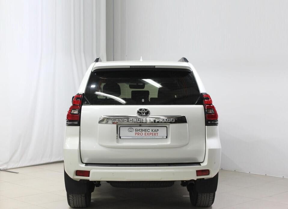 Toyota Land Cruiser Prado 4.0 AT (249 л.с.) 4WD