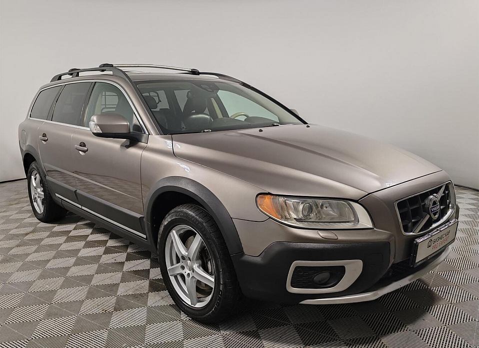 Volvo XC70, II 2.4d AT (163 л.с.) 4WD