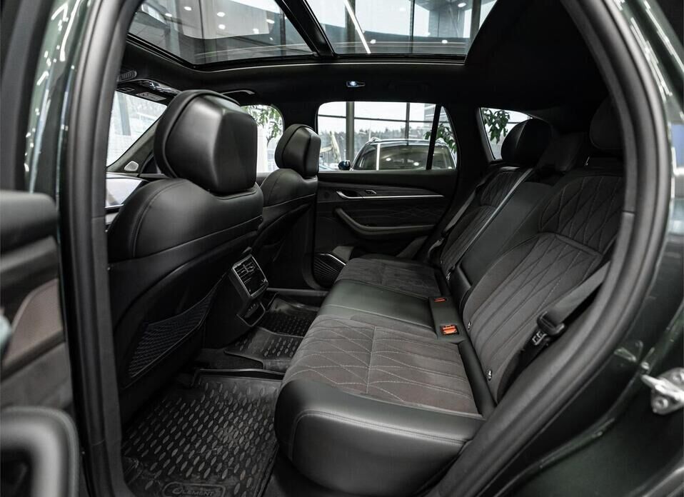 Geely Monjaro, I 2.0 AT (238 л.с.) 4WD