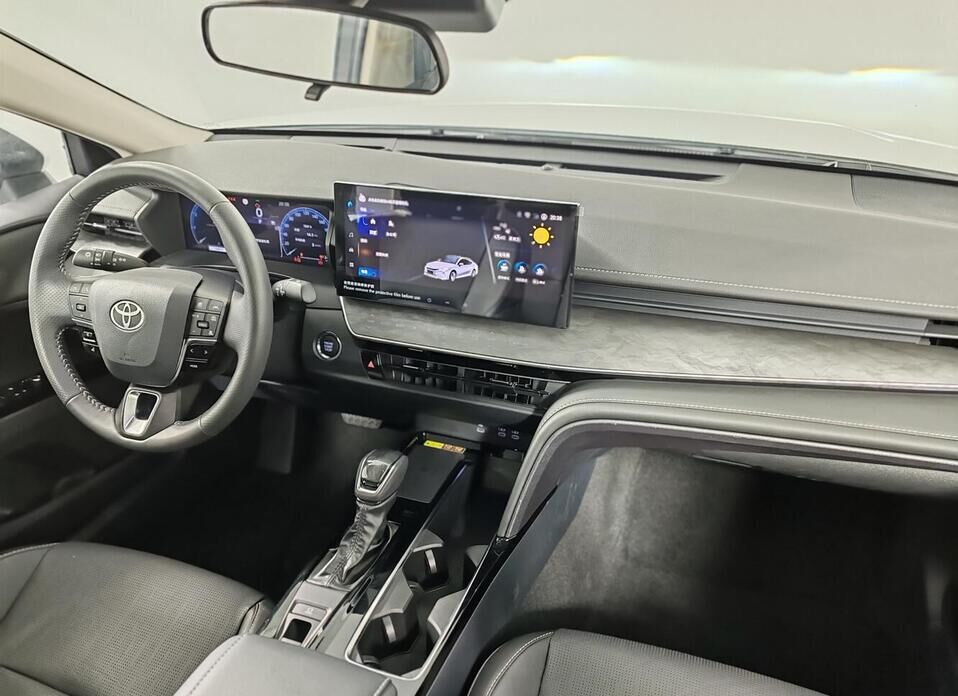 Toyota Camry, IX (XV80) China Market 2.0 CVT (173 л.с.)