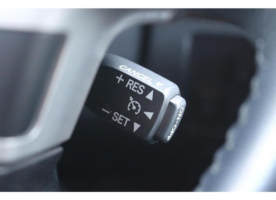 Toyota Land Cruiser, 200 Series Рестайлинг 1 4.5d AT (235 л.с.) 4WD