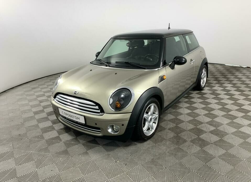 MINI Hatch Cooper 1.6 AT (120 л.с.)