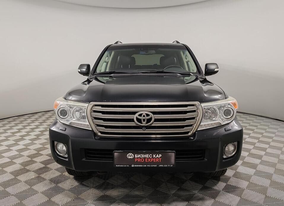 Toyota Land Cruiser, 200 Series Рестайлинг 1 4.5d AT (235 л.с.) 4WD