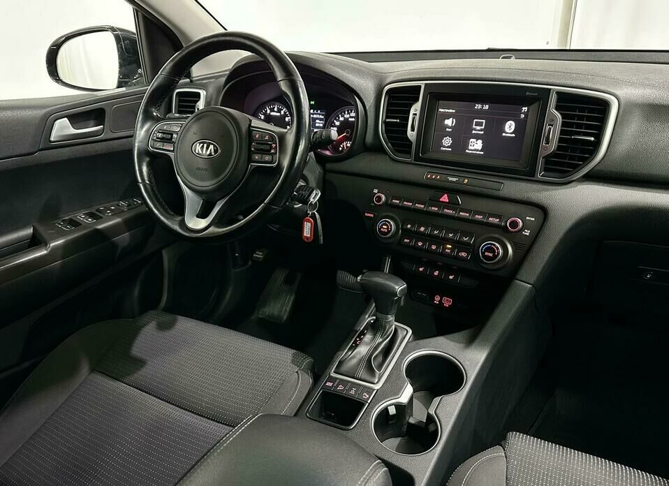 Kia Sportage 2.0 AT (150 л.с.) 4WD