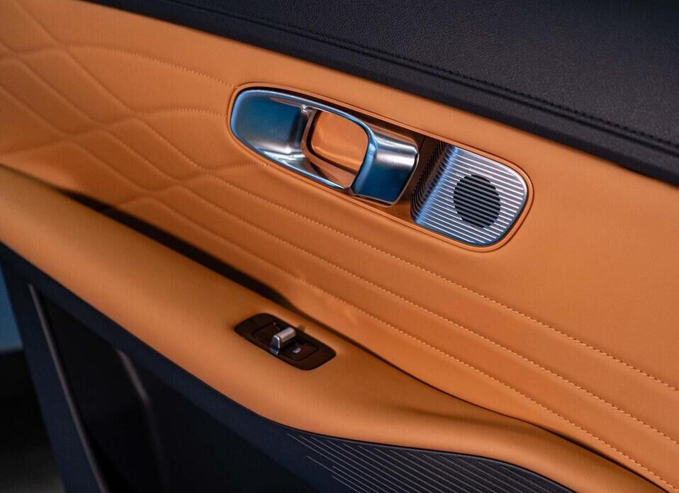 Geely EX5 EM-i 1.5hyb AT (218 л.с.)