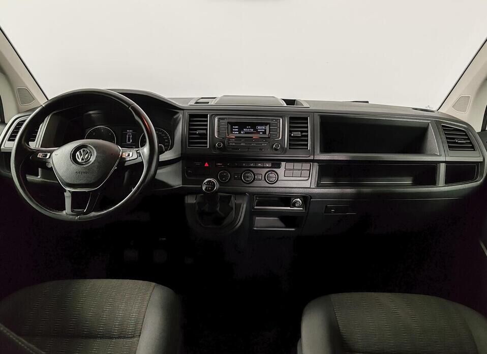 Volkswagen Caravelle 2.0d MT (102 л.с.)