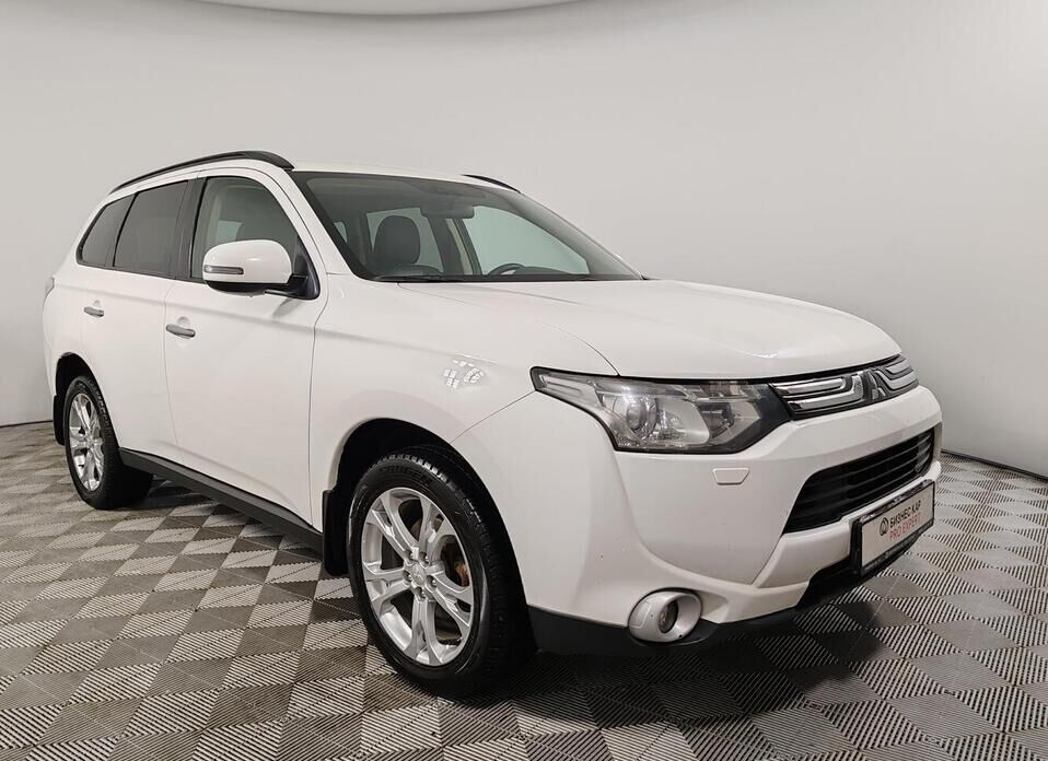 Mitsubishi Outlander, III 2.4 CVT (167 л.с.) 4WD
