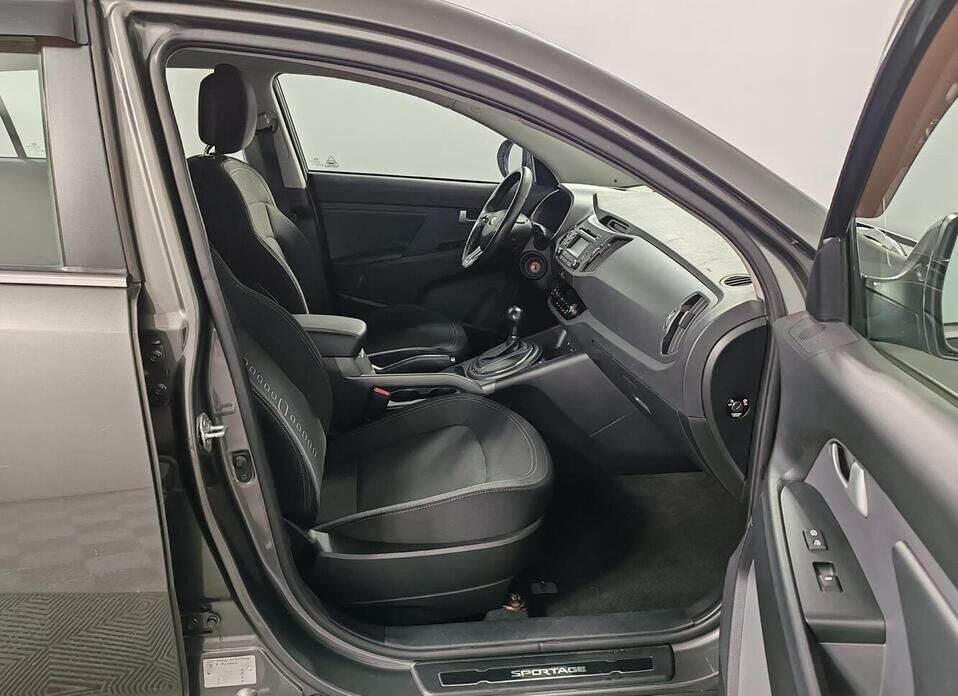 Kia Sportage, III 2.0 AT (150 л.с.)