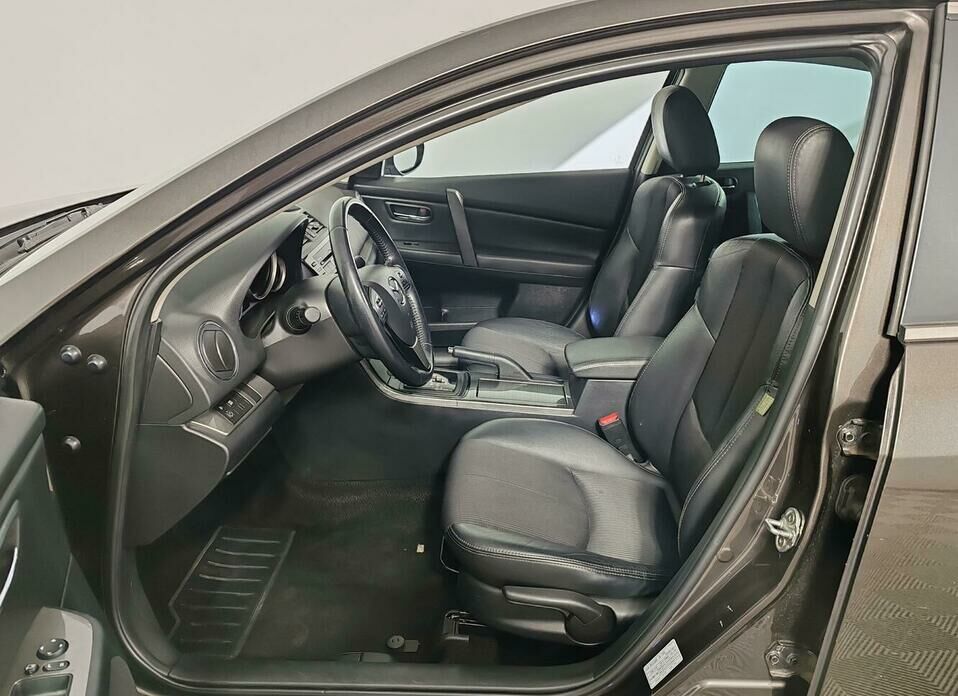 Mazda 6 2.0 AT (147 л.с.)
