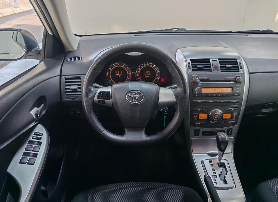 Toyota Corolla, X (E140, E150) Рестайлинг 1.6 AT (124 л.с.)