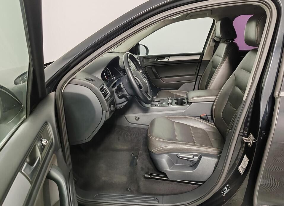 Volkswagen Touareg 3.6 AT (249 л.с.) 4WD