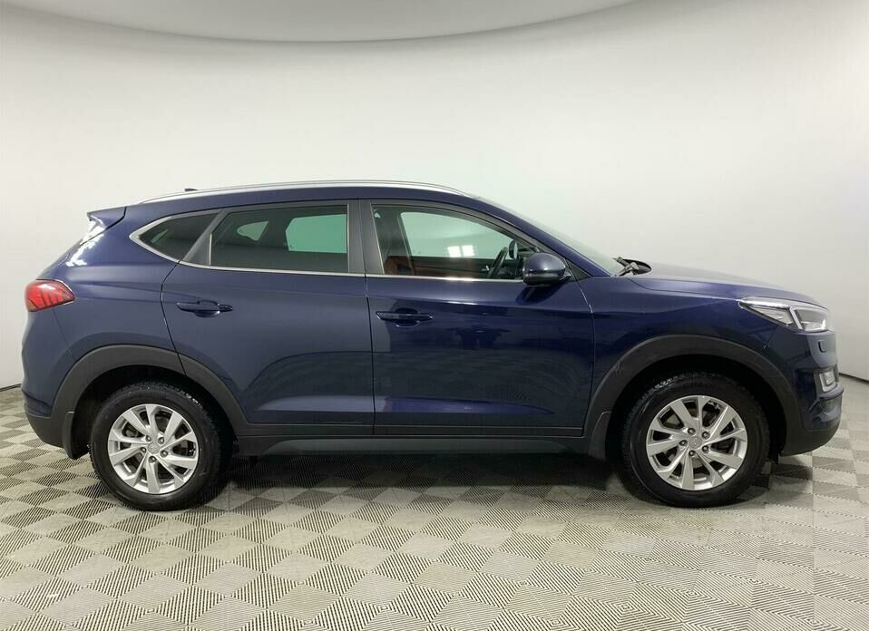 Hyundai Tucson 2.0 AT (150 л.с.)