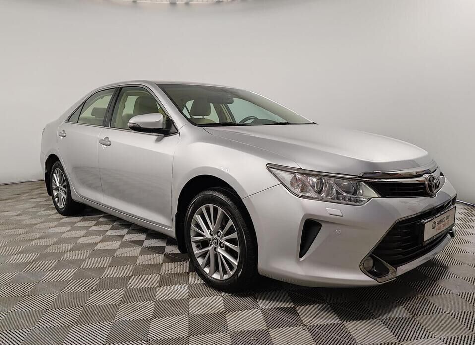 Toyota Camry, VII (XV50) Рестайлинг 2.5 AT (181 л.с.)