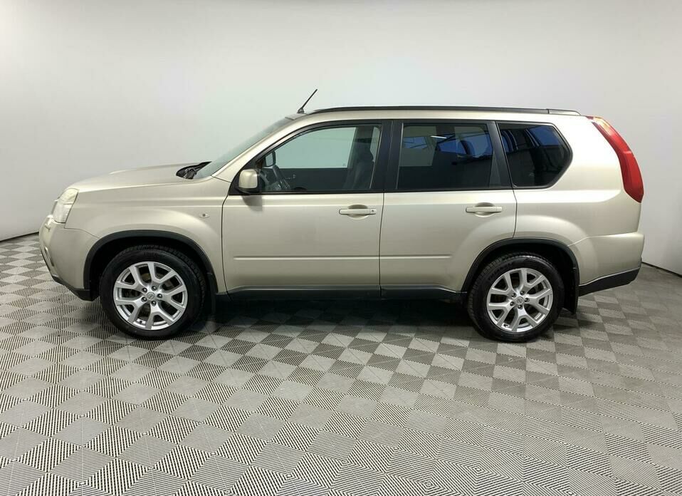 Nissan X-Trail 2.0 CVT (141 л.с.) 4WD