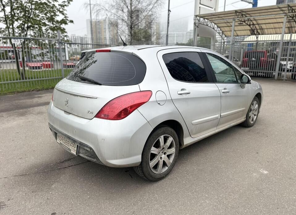 Peugeot 308, I Рестайлинг 1.6 AT (120 л.с.)