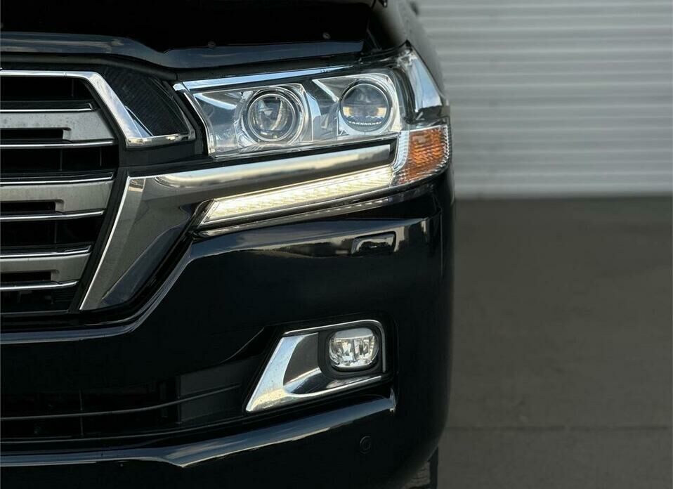 Toyota Land Cruiser 4.5d AT (249 л.с.) 4WD