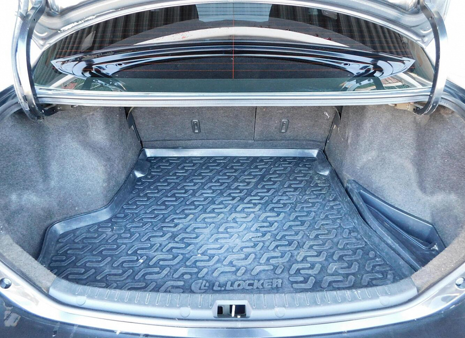 Toyota Corolla, X (E140, E150) Рестайлинг 1.6 AT (124 л.с.)