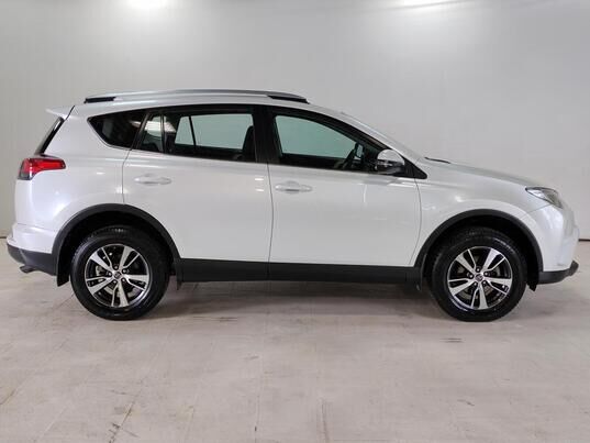 Toyota RAV4, 2019 г., 38 141 км