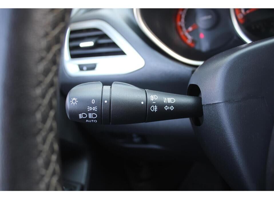 LADA (ВАЗ) Vesta 1.6 CVT (113 л.с.)