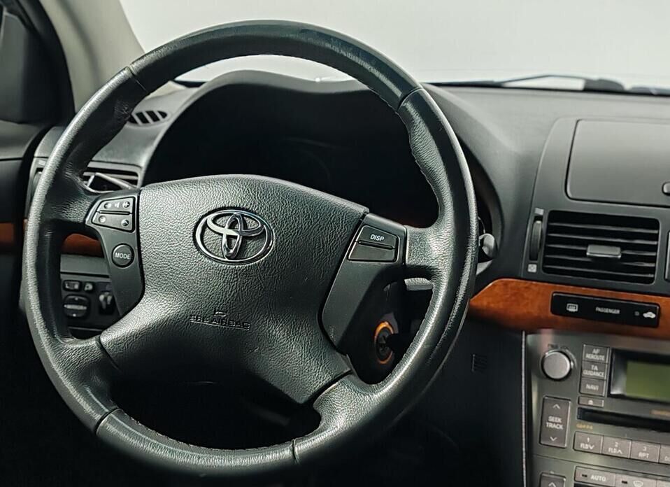 Toyota Avensis, II Рестайлинг 1.8 MT (129 л.с.)