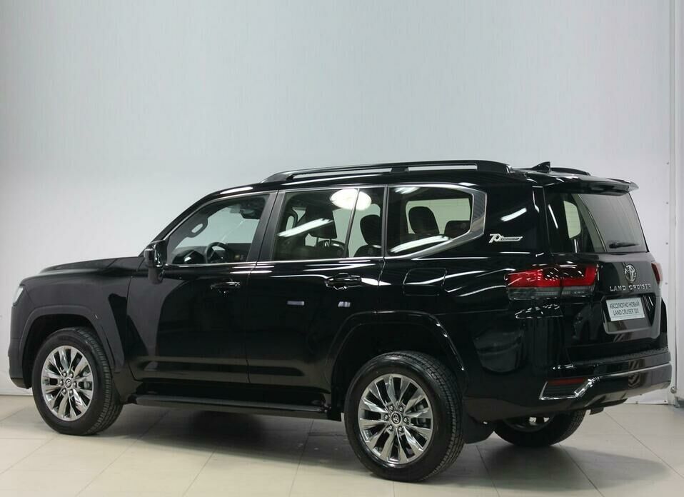 Toyota Land Cruiser 3.3d AT (299 л.с.) 4WD