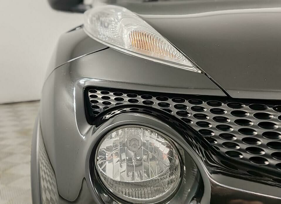 Nissan Juke 1.6 CVT (117 л.с.)