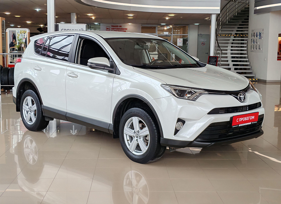 Toyota RAV4, IV (XA40) Рестайлинг 2.0 CVT (146 л.с.) 4WD