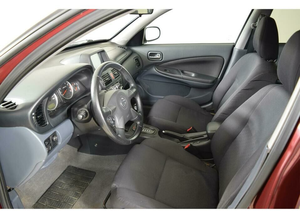 Nissan Almera 1.8 AT (116 л.с.)