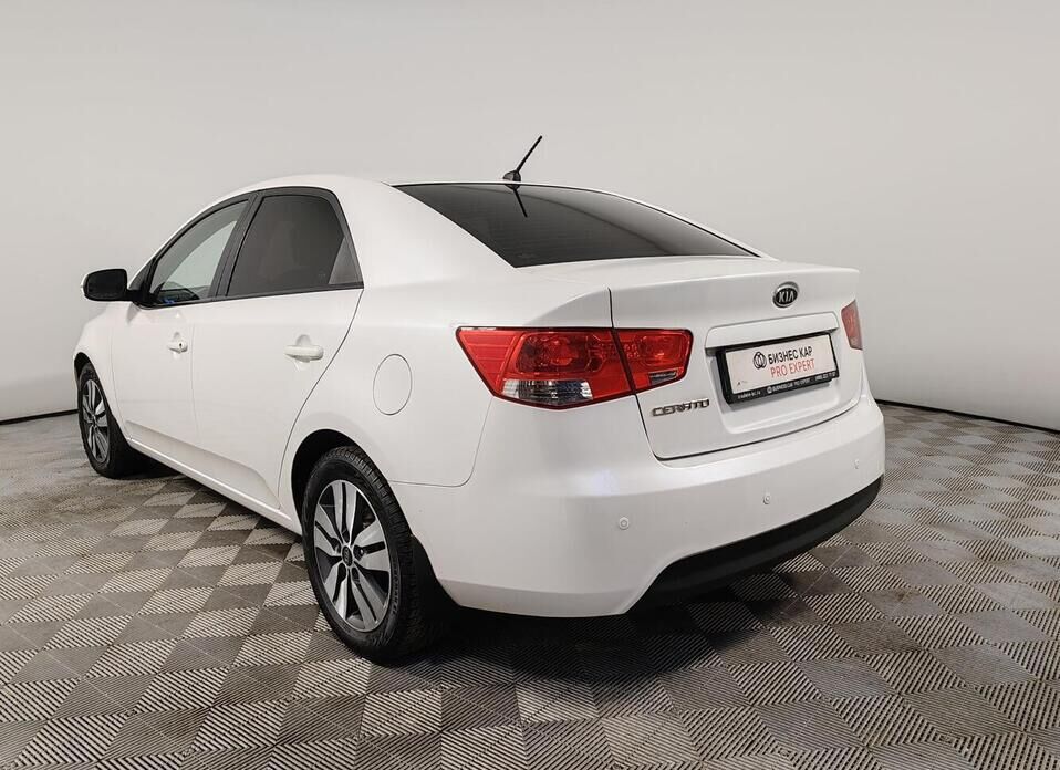 Kia Cerato, II 1.6 AT (126 л.с.)