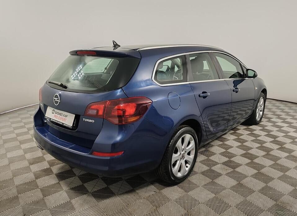 Opel Astra 1.4 MT (140 л.с.)