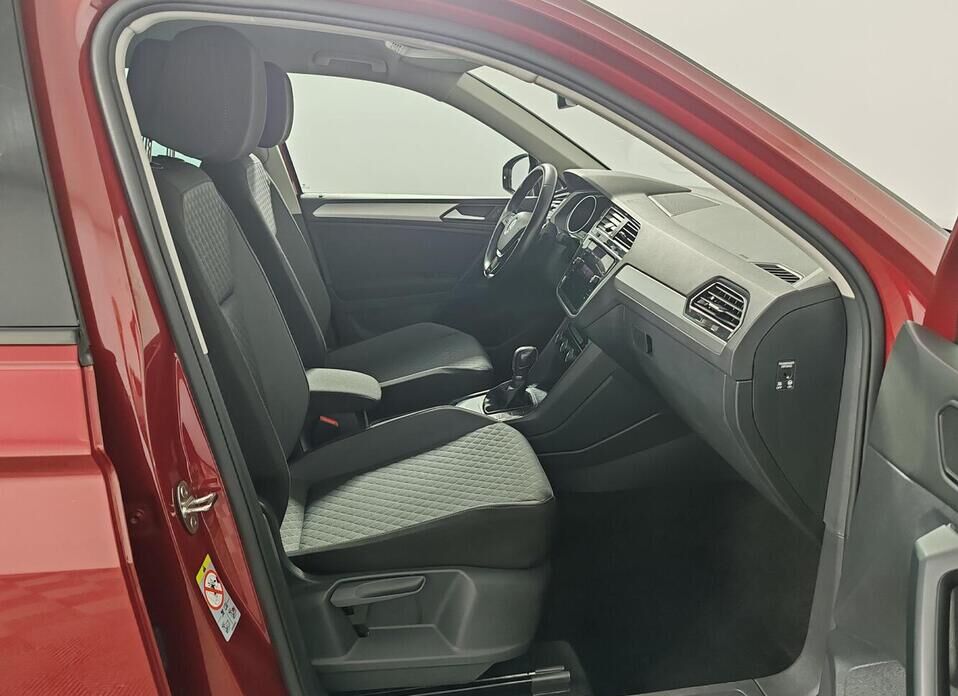 Volkswagen Tiguan, II 1.4 AMT (150 л.с.)
