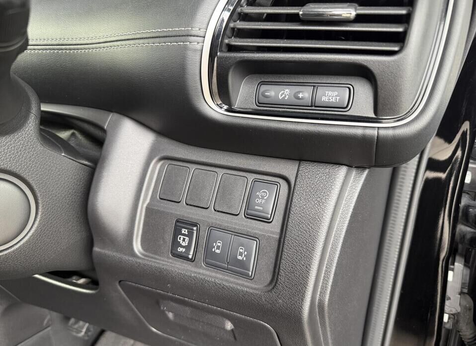 Nissan Serena, V (C27) 2.0hyb CVT (150 л.с.)