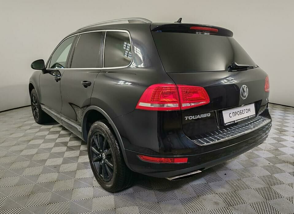 Volkswagen Touareg 3.0d AT (204 л.с.) 4WD